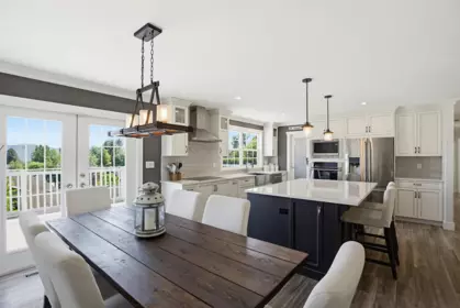 Breakfast Nook Photo of 34246 Jasper Avenue, Mission, BC