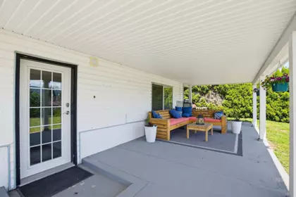 Front Yard Photo of 34246 Jasper Avenue, Mission, BC