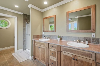 Entry Foyer Photo of 10240 Rolley Crescent, Maple Ridge, BC
