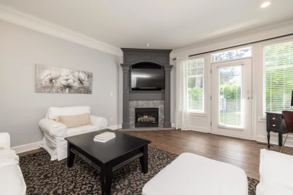 Kitchen Photo of 27818 Junction Avenue, Abbotsford, BC