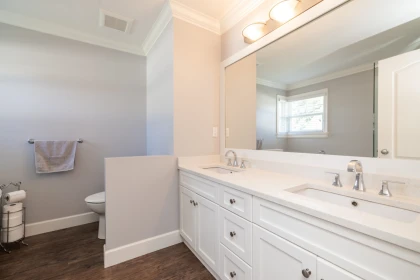 Laundry Room Photo of 27818 Junction Avenue, Abbotsford, BC