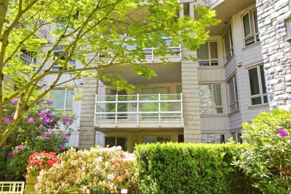 Swimming Pool Photo of 318 560 Raven Woods Drive, North Vancouver, BC