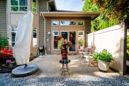 Hot Tub / Spa Photo of 24 15168 22 Avenue, Surrey, BC