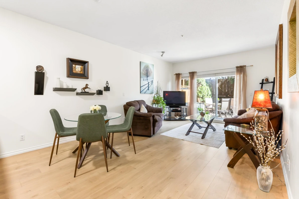 Family Room Photo of 17 730 Farrow Street, Coquitlam, BC