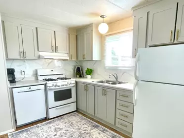 Breakfast Nook Photo of 85 1840 160 Street, Surrey, BC