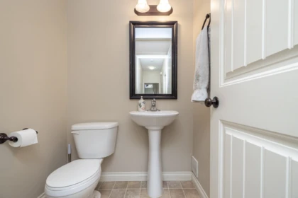 Entry Foyer Photo of 29 6577 Southdowne Place, Chilliwack, BC