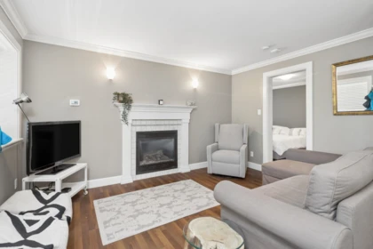 Entry Foyer Photo of 1225 Adderley Street, North Vancouver, BC