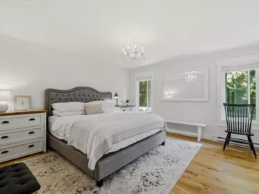Hot Tub / Spa Photo of 12674 19 Avenue, Surrey, BC