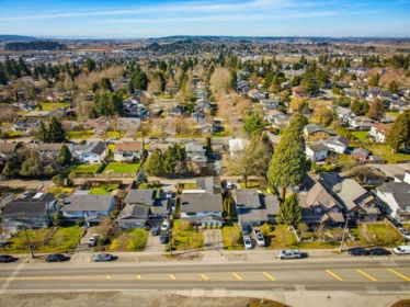 Community Amenities Photo (Clubhouse) of 5927 184 Street, Surrey, BC