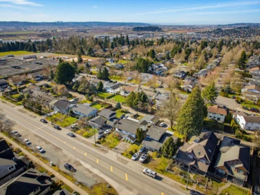 Fitness Center Photo Near 5927 184 Street, Surrey, BC