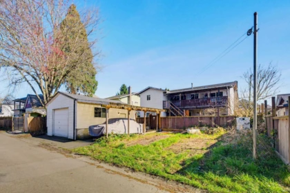 Hot Tub / Spa Photo of 5927 184 Street, Surrey, BC
