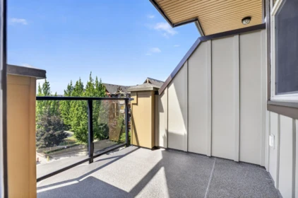 Primary Bathroom Photo of 581 8288 207a Street, Langley, BC