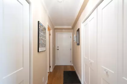 402 1390 Duchess Avenue, West Vancouver, BC, West Vancouver — Apartment/Condo for sale