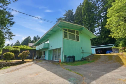 Pantry Photo of 195 Normanby Crescent, West Vancouver, BC