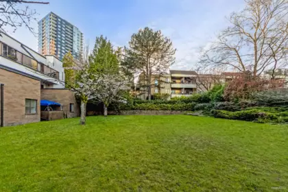 Basement Recreation Room Photo of 108 13364 102 Avenue, Surrey, BC