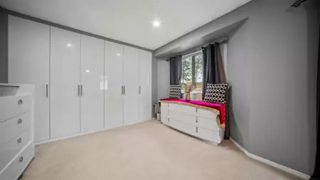 Entry Foyer Photo of 145 7287 140 STREET, Surrey BC V3W 5J6