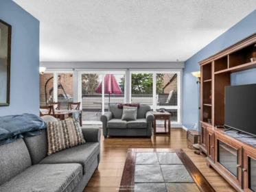 21 10200 4th Avenue, Richmond, BC, Richmond — Townhouse for sale