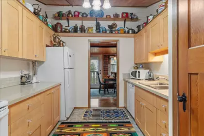 31191 Front Street, Yale, BC, Yale — Single Family Residence for sale