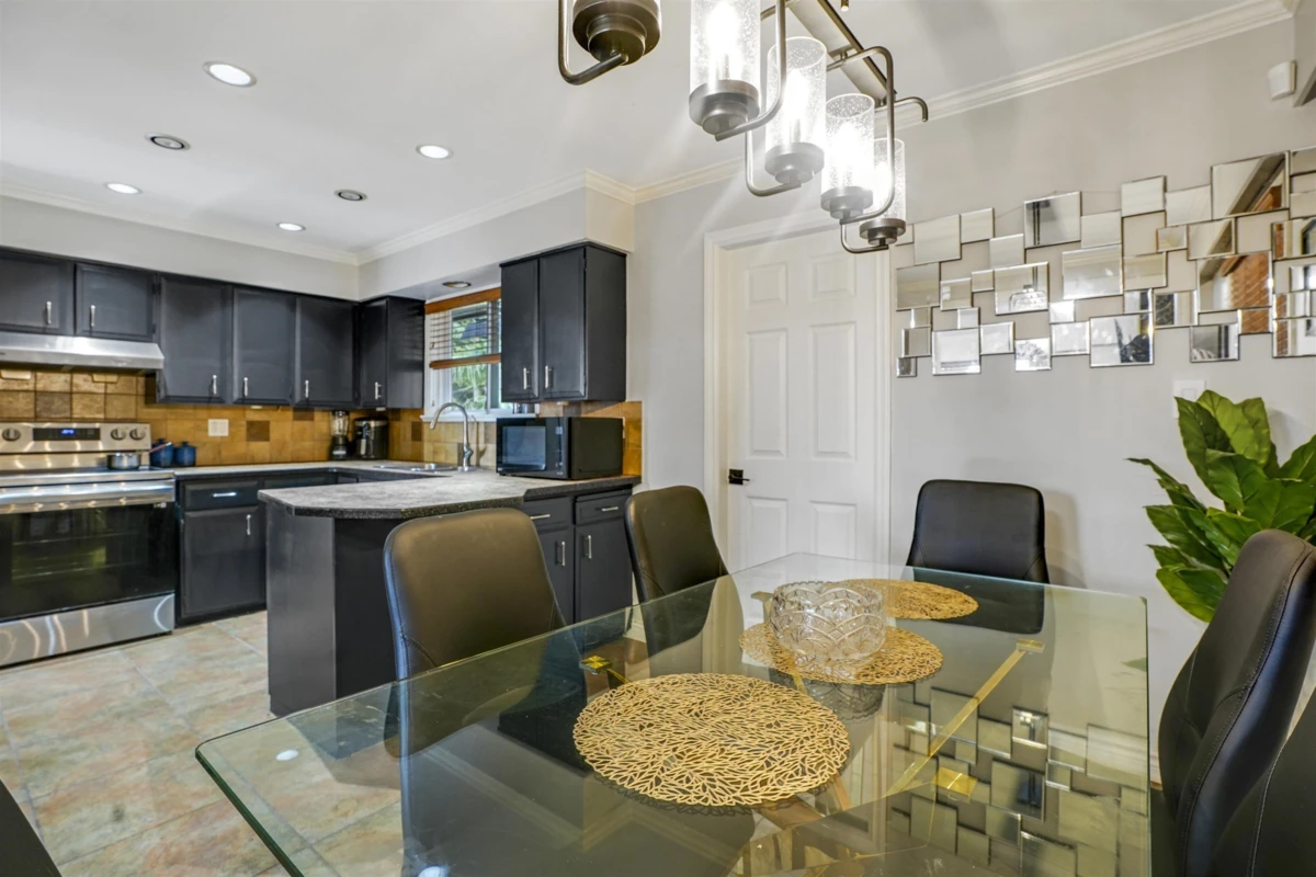 Family Room Photo of 14375 68 Avenue, Surrey, BC