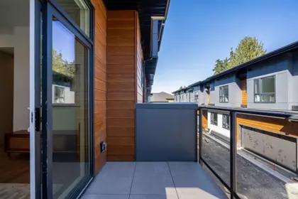 Office / Den Photo of 2 10380 No. 4 Road, Richmond, BC