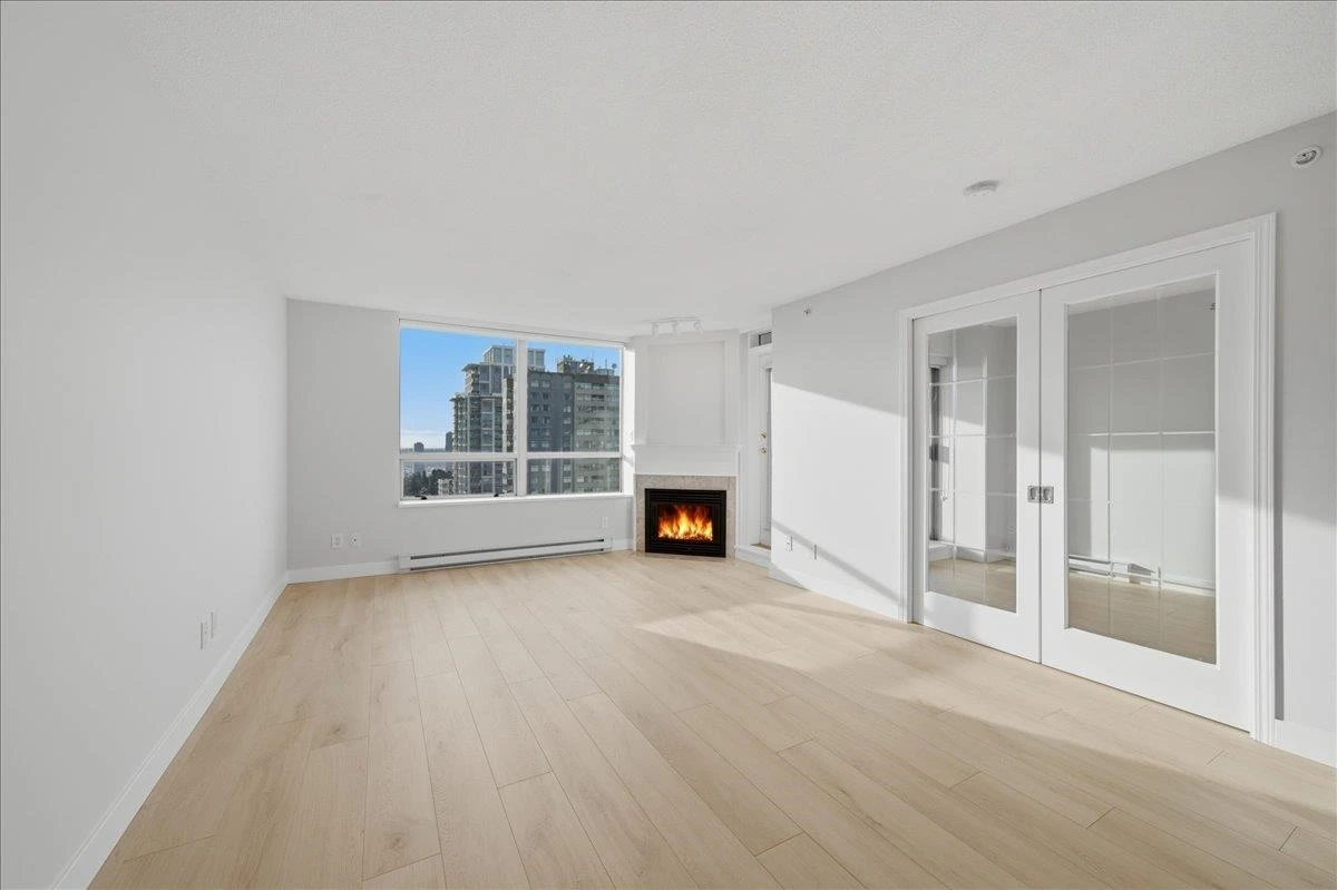 Living Room Photo of 1406 612 Sixth Street, New Westminster, BC