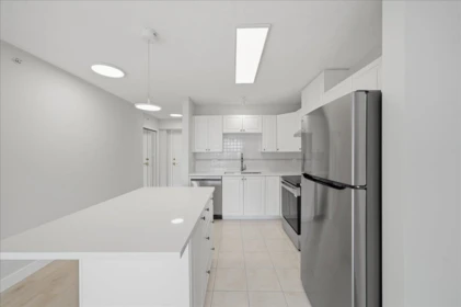 Kitchen Island Photo of 1406 612 Sixth Street, New Westminster, BC