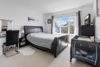 Bedroom 4 Photo of 26 16337 15 Avenue, Surrey, BC