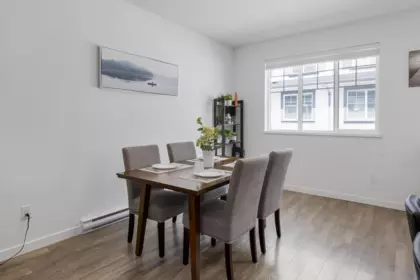 Breakfast Nook Photo of 26 16337 15 Avenue, Surrey, BC