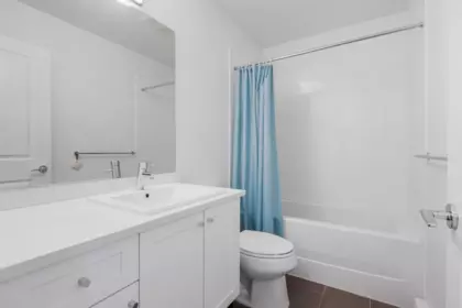 Loft / Bonus Room Photo of 26 16337 15 Avenue, Surrey, BC