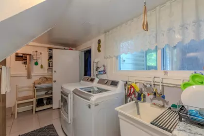 Laundry Room Photo of 17360 58a Avenue, Surrey, BC