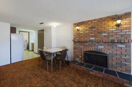 Entry Foyer Photo of 2546 Napier Street, Vancouver, BC