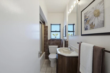 Guest Bathroom Photo of 2546 Napier Street, Vancouver, BC