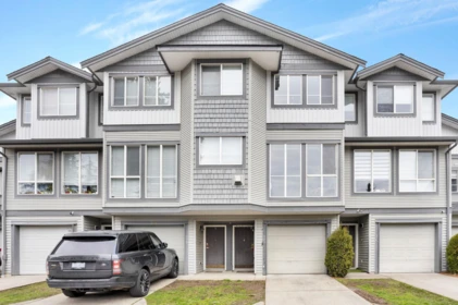25 7250 144 Street, Surrey, BC, Surrey — Townhouse for sale