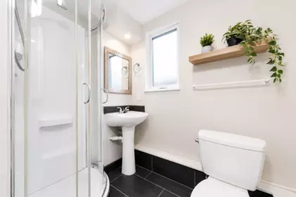 Mudroom Photo of 525 55 Street, Delta, BC