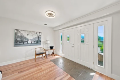 Loft / Bonus Room Photo of 575 N Dollarton Highway, North Vancouver, BC