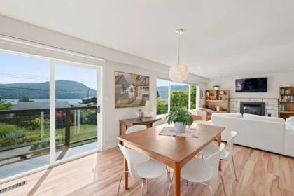 Primary Bedroom Photo of 575 N Dollarton Highway, North Vancouver, BC