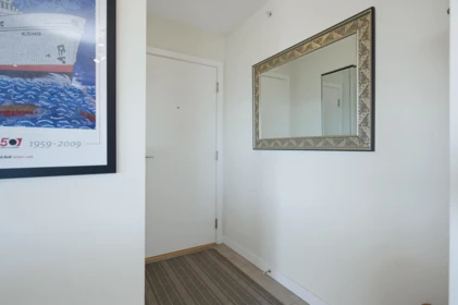 Hot Tub / Spa Photo of 2307 2980 Atlantic Avenue, Coquitlam, BC