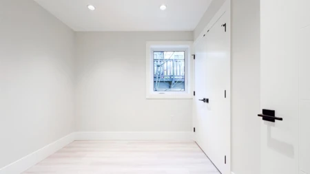 Hallway Photo of 2373 W 7th Avenue, Vancouver, BC