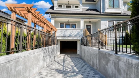 2373 W 7th Avenue, Vancouver, BC, Vancouver — Townhouse for sale