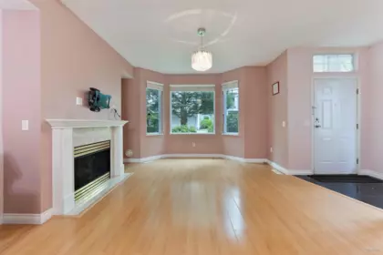 8 7500 Cumberland Street, Burnaby, BC, Burnaby — Townhouse for sale