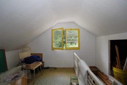 Hallway Photo of 667 Dougall Road, Gibsons, BC