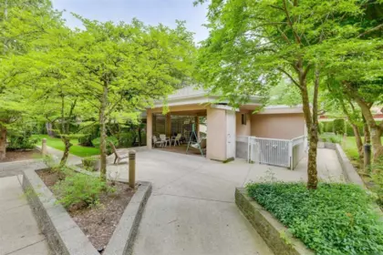 Backyard Photo of 316 13733 74 Avenue, Surrey, BC