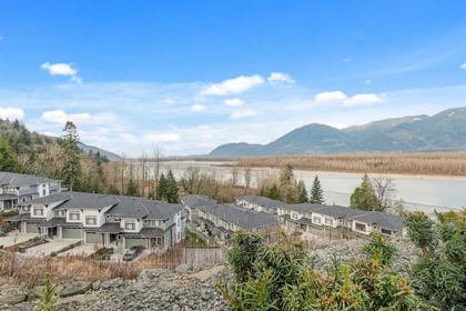 Guest Bathroom Photo of 57 43685 Chilliwack Mountain Road, Chilliwack, BC