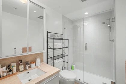 Primary Bathroom Photo of 206 288 W 1st Avenue, Vancouver, BC