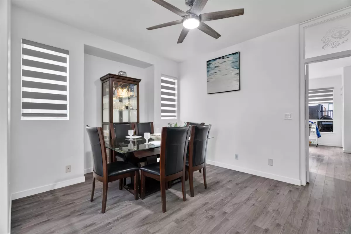 Living Room Photo of 5653 148a Street, Surrey, BC