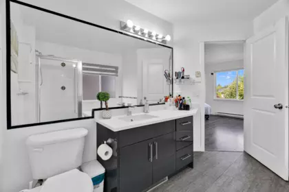 Guest Bathroom Photo of 5653 148a Street, Surrey, BC