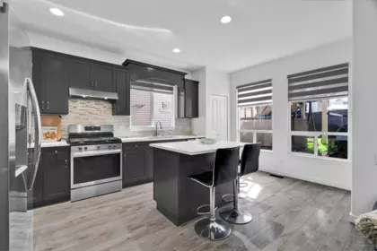 Kitchen Photo of 5653 148a Street, Surrey, BC