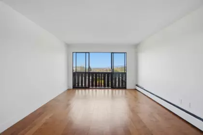314 1345 Chesterfield Avenue, North Vancouver, BC, North Vancouver — Apartment/Condo for sale