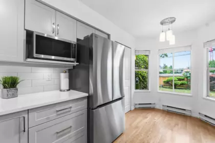 Kitchen Photo of 62 19160 119 Avenue, Pitt Meadows, BC