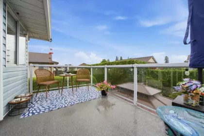 Front Yard Photo of 18839 Ford Road, Pitt Meadows, BC